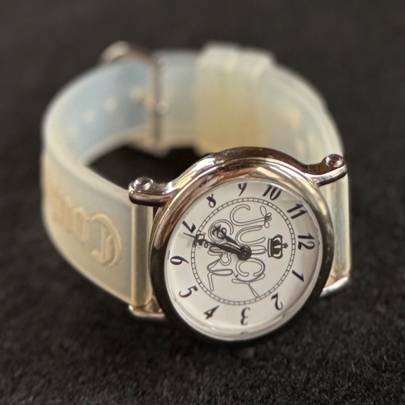VTG Juicy Couture Girl Watch JC/22.3.25 Clear Strap Y2K Logo Heart Rare Quartz - Picture 2 of 7